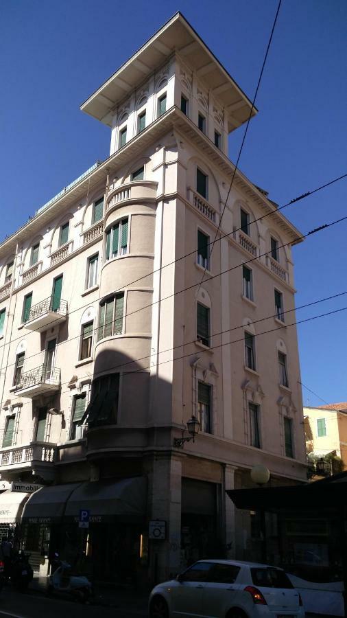 Carlos Bcs2 - Sanremo Center Suite - Esterno foto